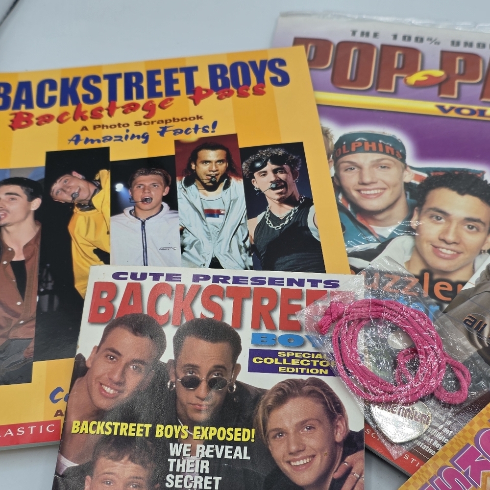 Vintage Backstreet Boys Memorabilia Books & Necklace Bundle - Picture 2 of 15